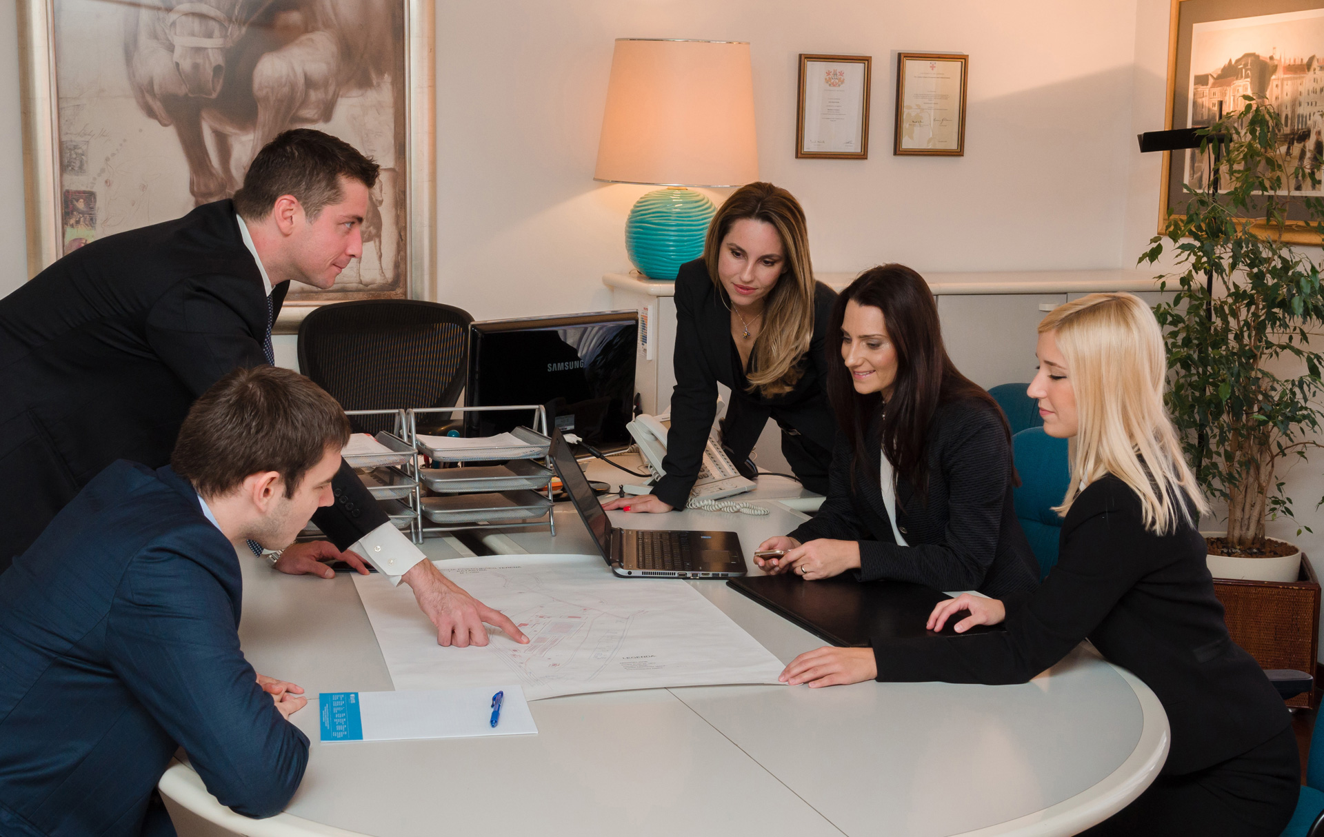 Intelligent Future Consulting